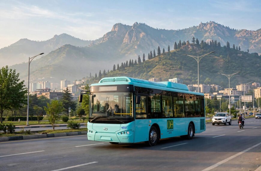 Blue Line metro bus from PIMS Hospital to Gulberg, Islamabad